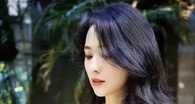 汪峰女友森林北自曝不整容的原因：我的皮肤太薄了不适合