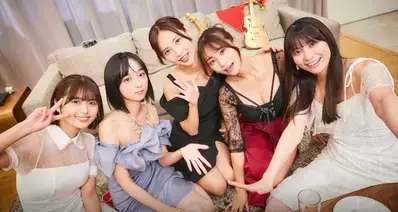 嘟嘟嘟我的美女室友怎么一个接一个，小孩子才做选择呢！
