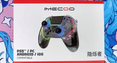 Xbox布局+触摸板？这款平替版PS5手柄到底值不值？