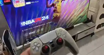 为了GTA6买了人生中第一台PS5，分享下首批购入的游戏！