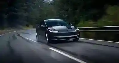 特斯拉Model 3日本跌至13.4万！价格直逼家用燃油车