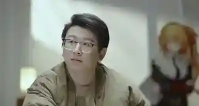 走进散爆幕后丨羽中：说自己蠢，我觉得没几个人能做到