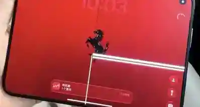 首发踩雷！苹果承认 iPhone Duo 内屏有问题，没买 Care 怎么办