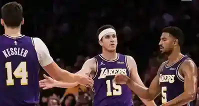 冲击MVP？！东契奇贡献52分准三双炸裂输出，携手里弗斯力克爵士！